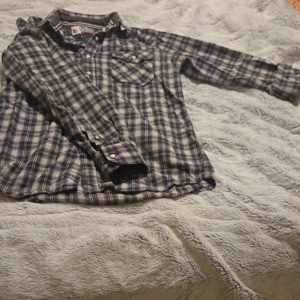 Plaid Button-Up Shirt